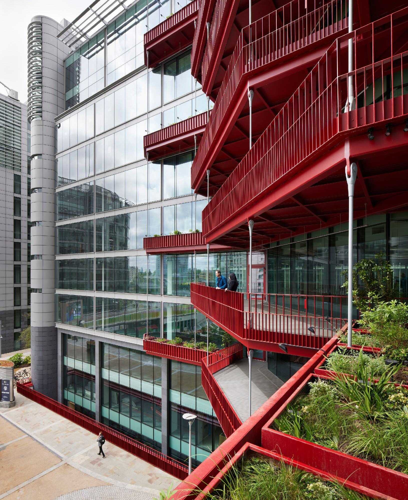 3 Sheldon Square Balcony Platforms