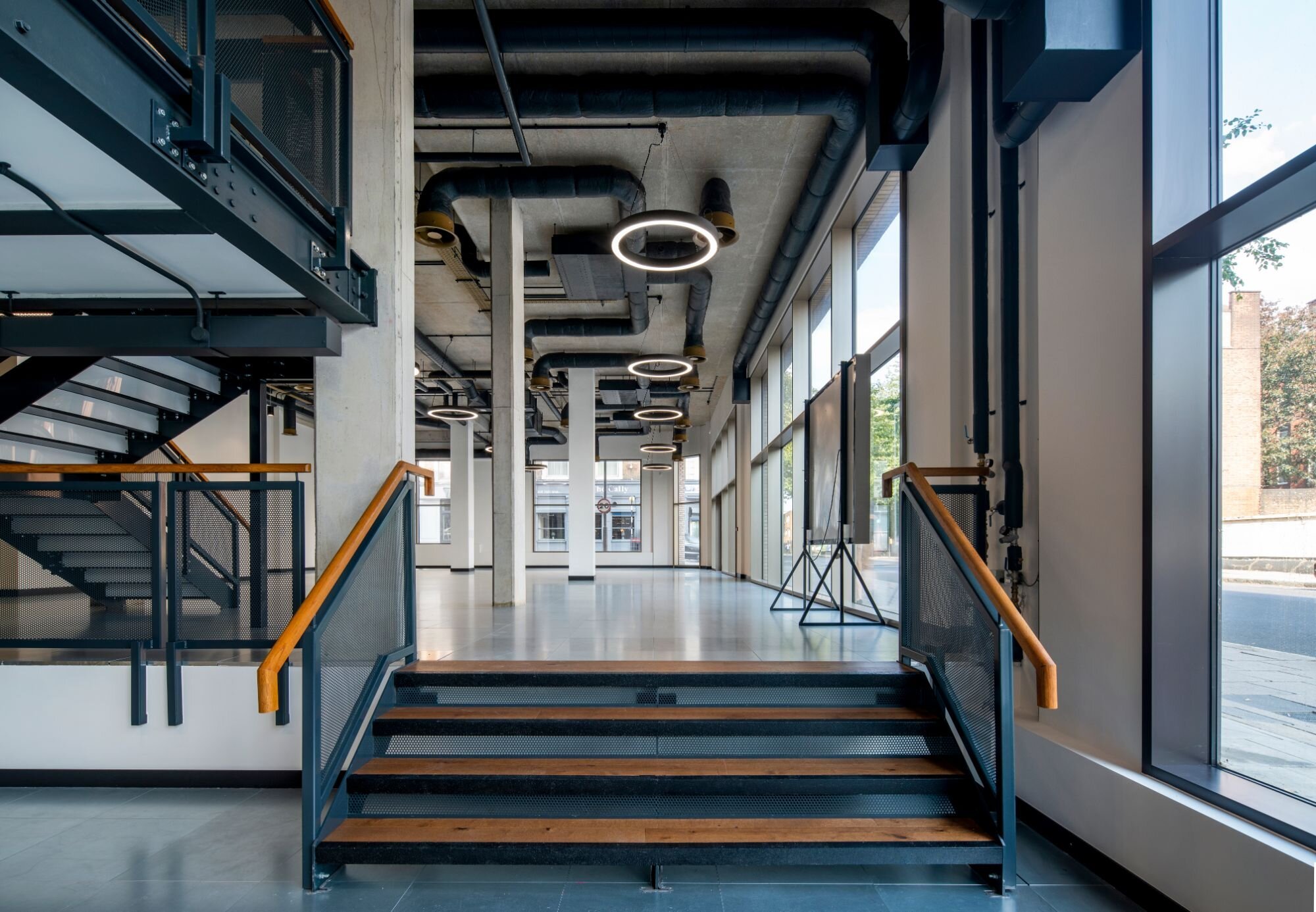 Commercial lighting london