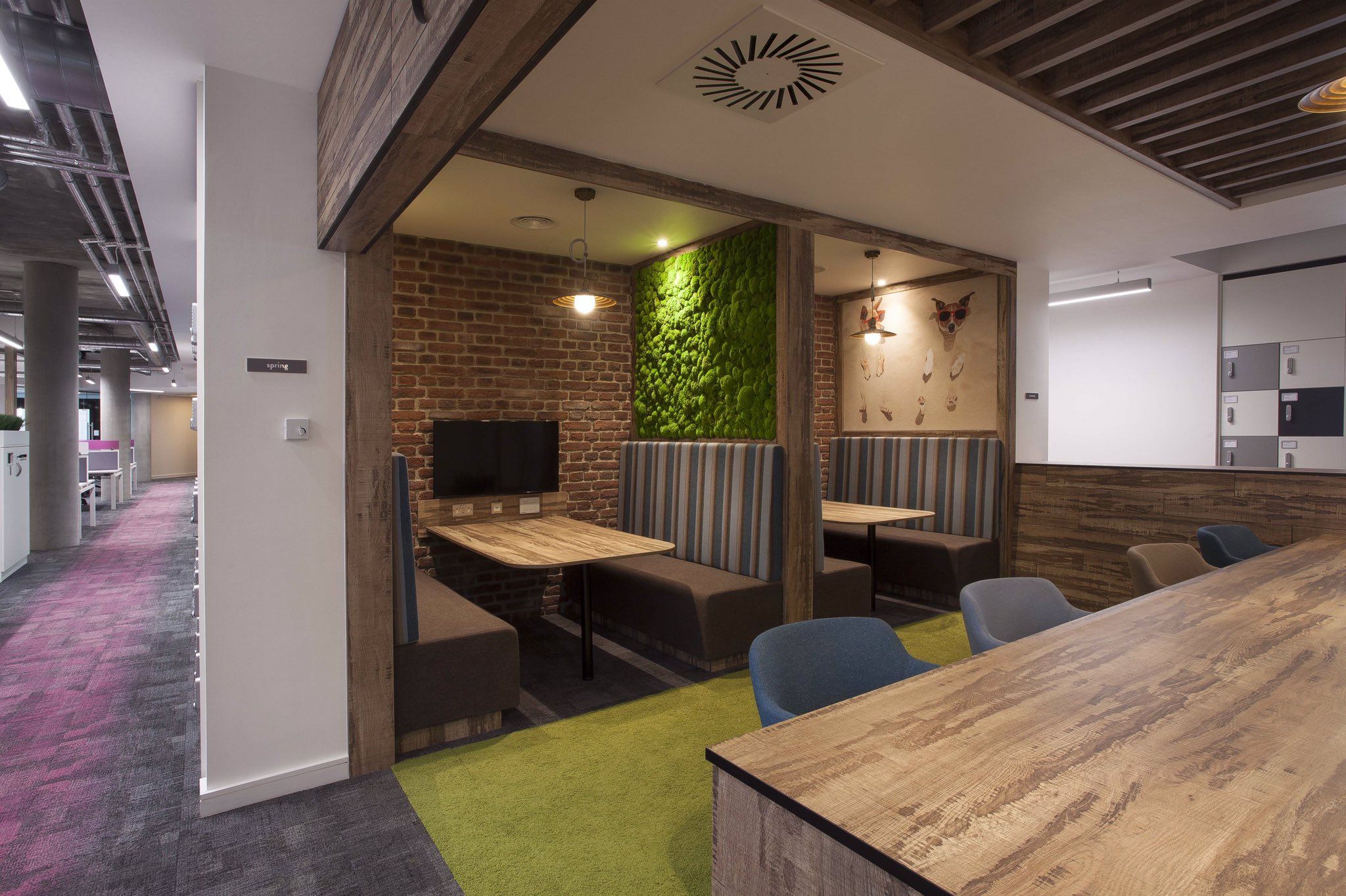 Product specification for a CAT B office fitout at XYZ Building, Manchester.